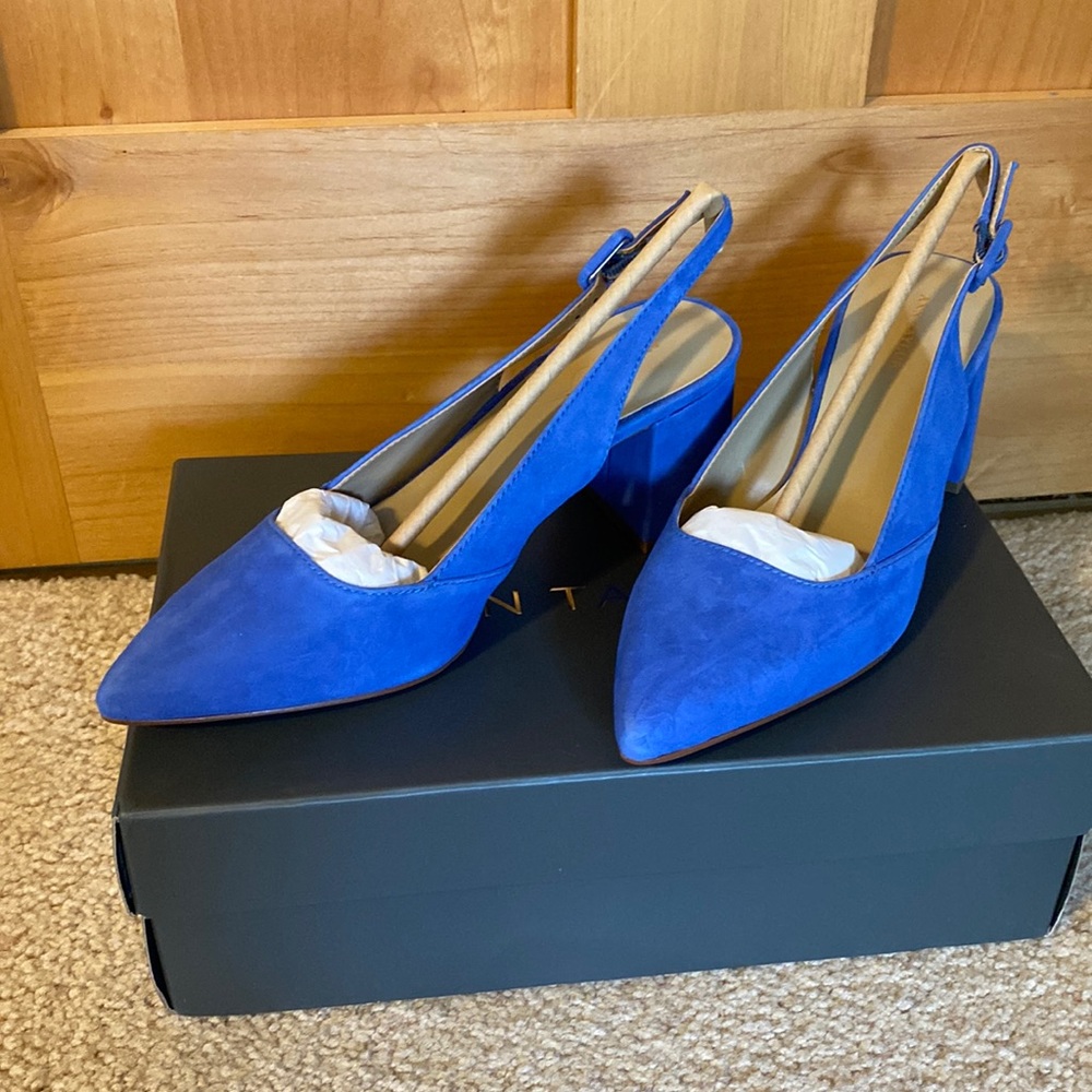 NWT Ann Taylor Suede block heel Sz 6.5